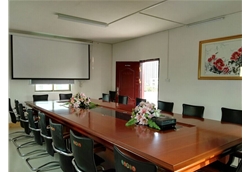 四樓會(huì)議室