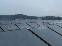 平板太陽(yáng)能中央供熱水系統(tǒng)